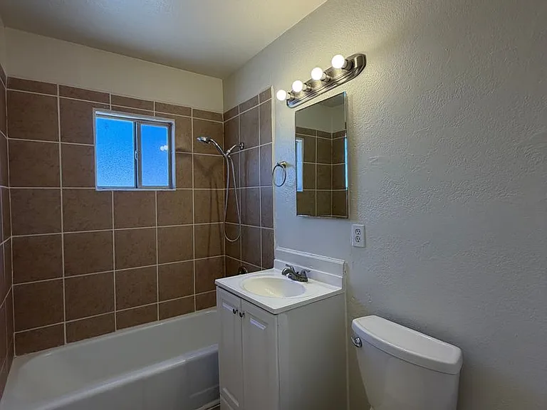 1400 Nancy St — Photo 20