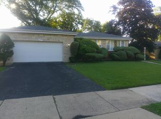 9141 Kolmar Ave, Skokie, IL
