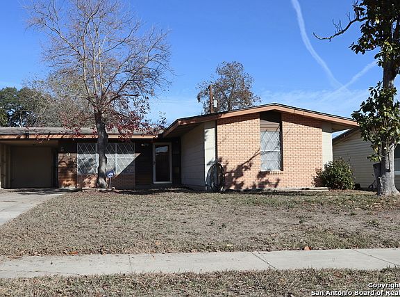 3rd image of 507 E Formosa Blvd