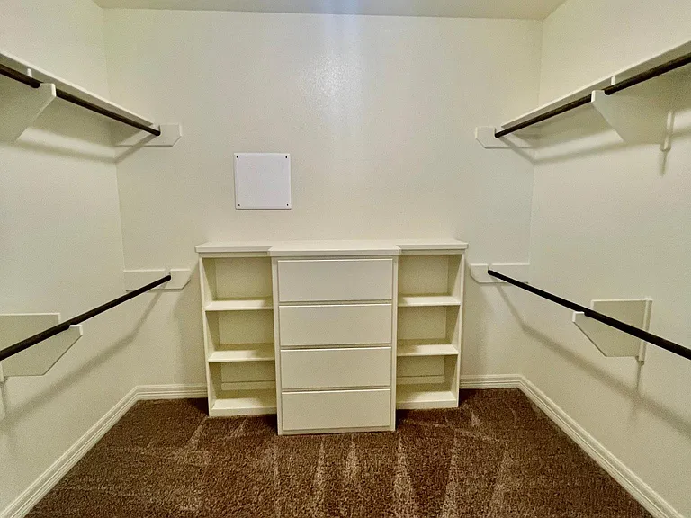 7114 Presidents Dr — Photo 13
