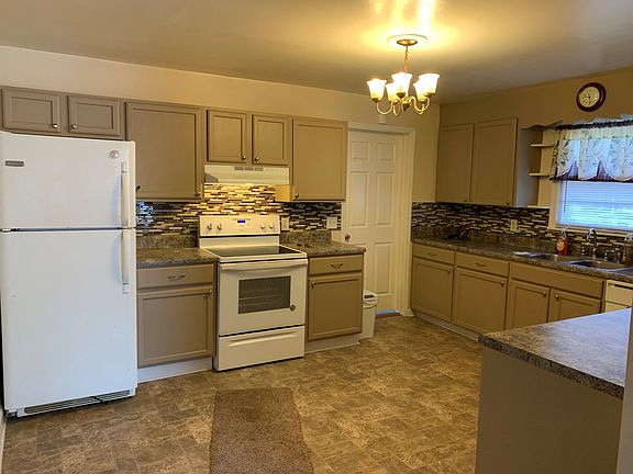 5th image of 2109 Springdale Ave
