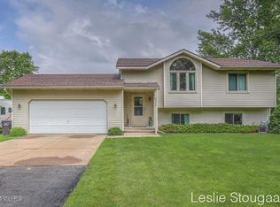 8362 Timpson Ave SE, Alto, MI 49302