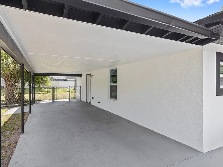 408 W Virginia Ave — Photo 20