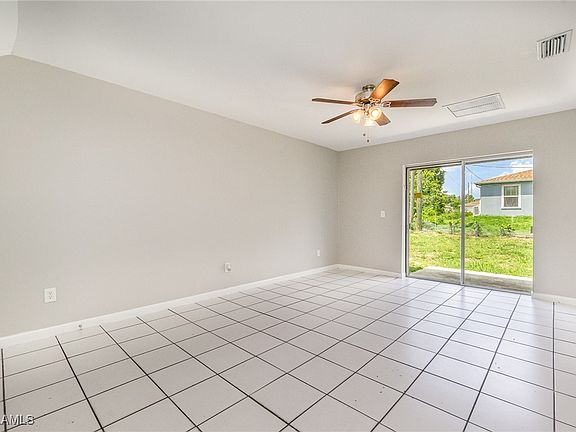 2nd image of 17395 Dumont Dr #403