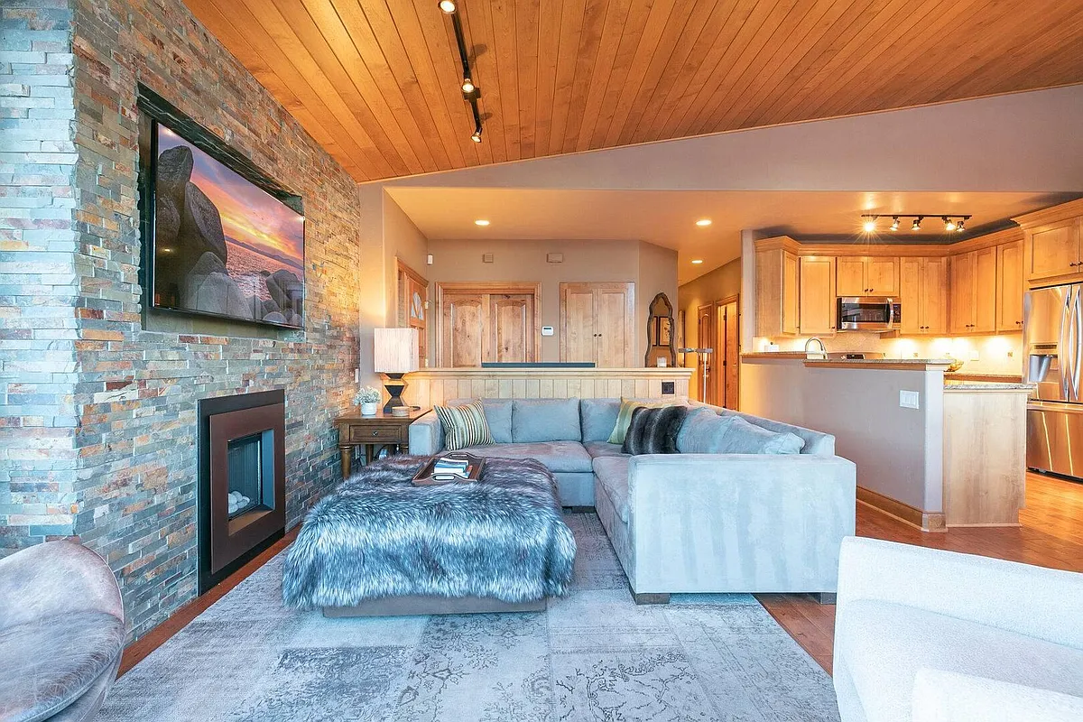 Building Photo - 12617 Bear Meadows Ct