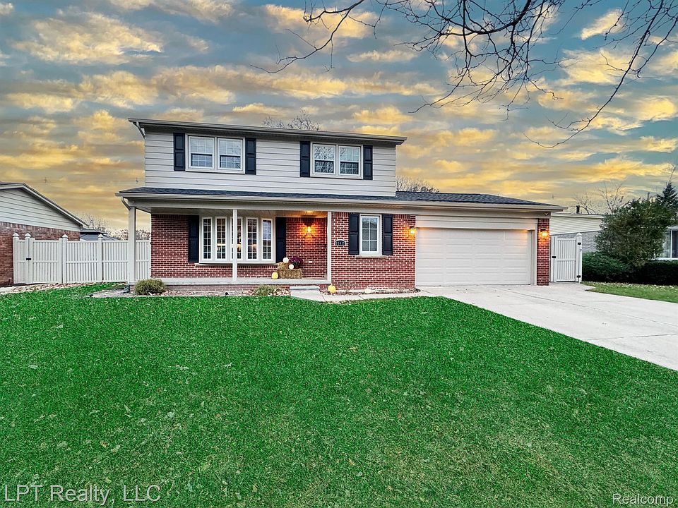 1st image of 16417 Truwood St