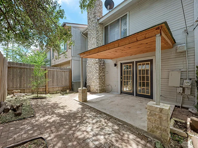7917 Parliament Pl — Photo 30