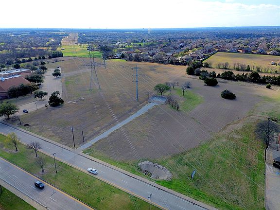 2nd image of 1226 W Belt Line Rd