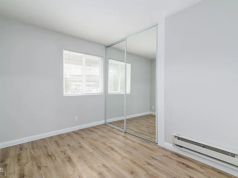 257 E Surfside Dr — Photo 19
