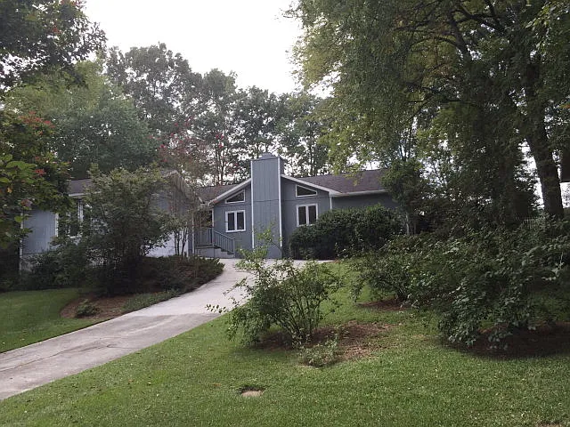 3041 Tiffin Cir photo 1