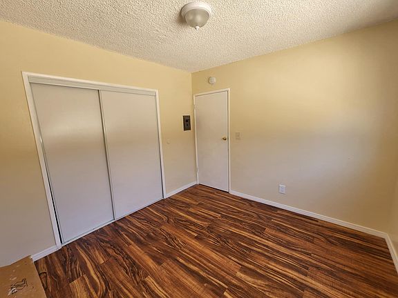 5th image of 3276 Sequoia Dr