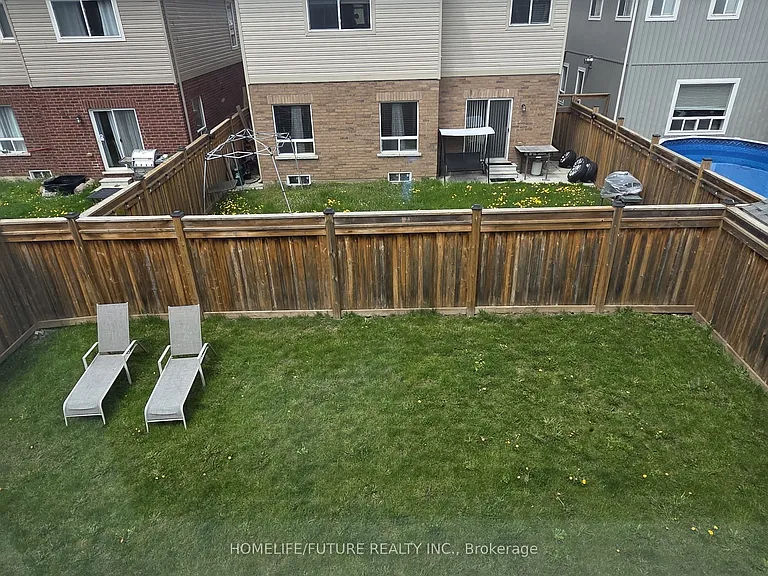 44 Bruce Cameron Dr — Photo 28