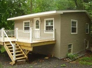 6 Marina Dr, Valatie, NY 12184