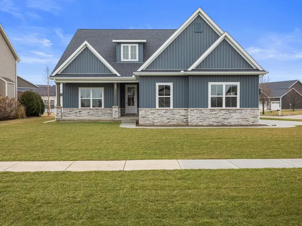 1108 Glen Abbey Dr, Champaign, IL 61822