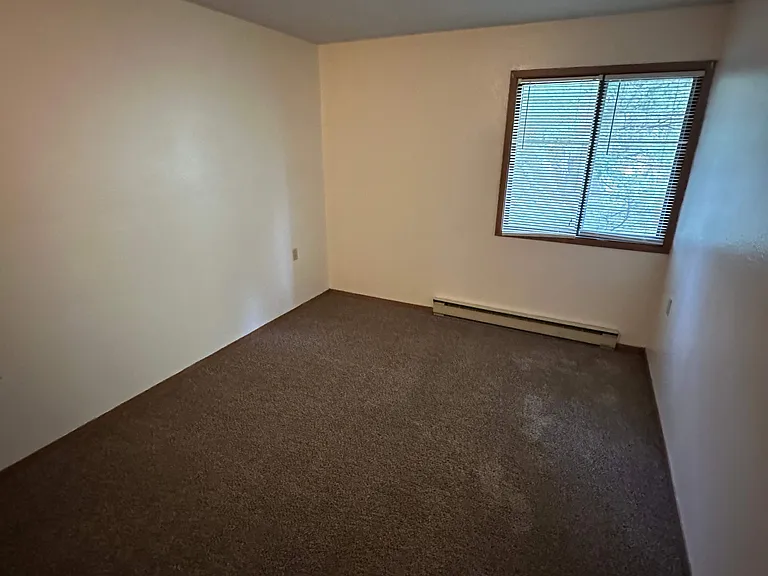 805 11th St N #2 — Photo 8