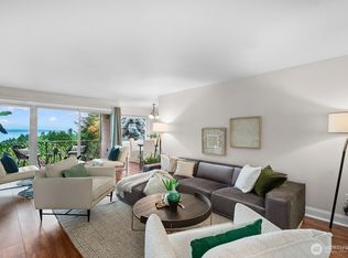 11515 Greenwood Ave N APT B, Seattle, WA 98133