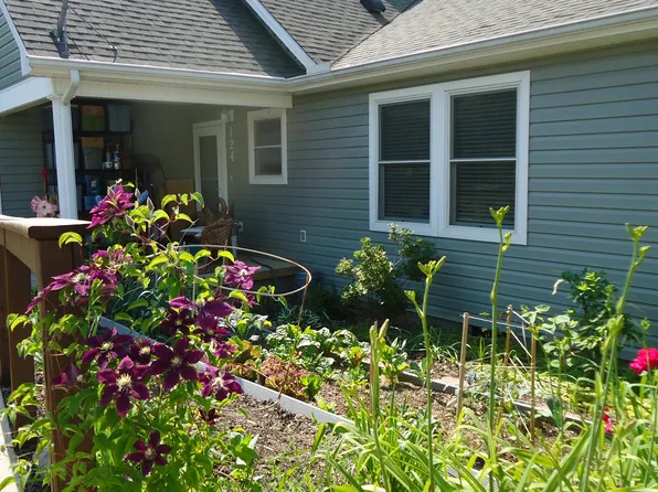 124 Elderspirit Ct, Abingdon, VA 24210