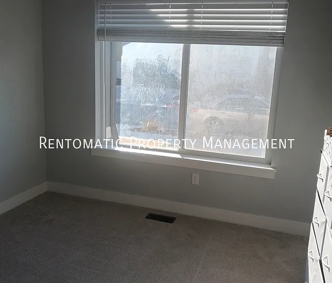 12303 S Varitek Dr — Photo 28