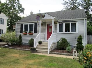 9 N Shore Blvd, Helmetta, NJ 08828