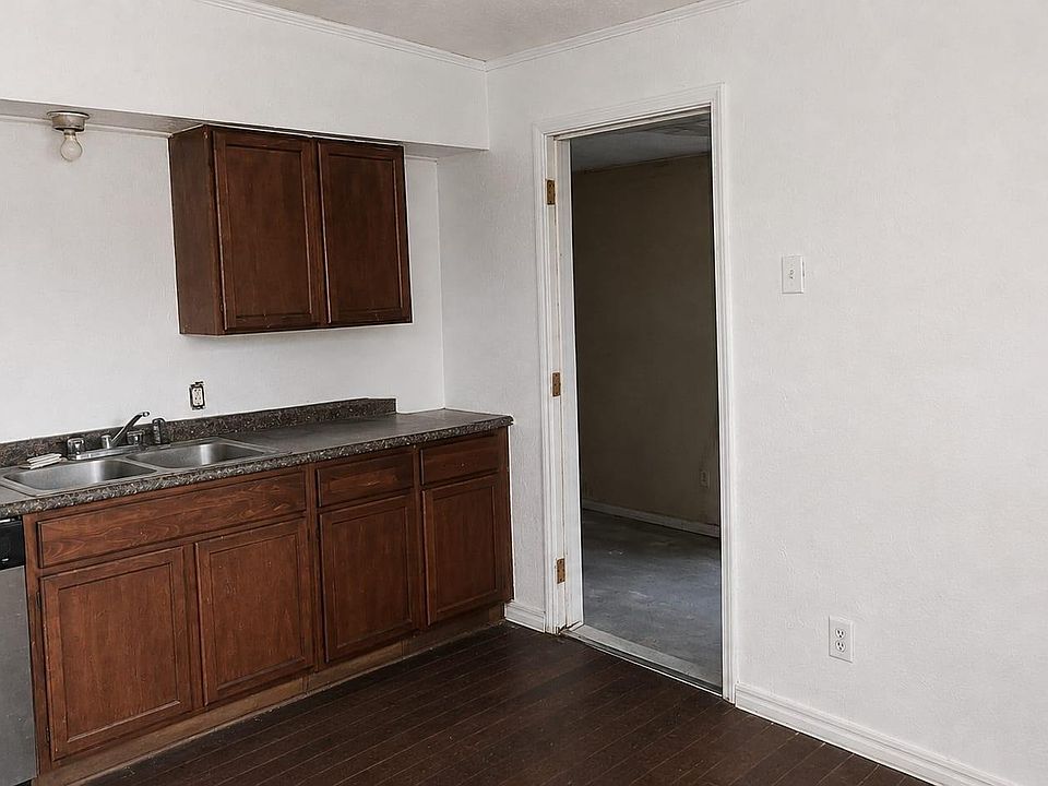 1st image of 11412 Elam Cir