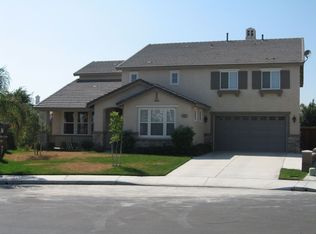 6439 Laurel St, Corona, CA 92880