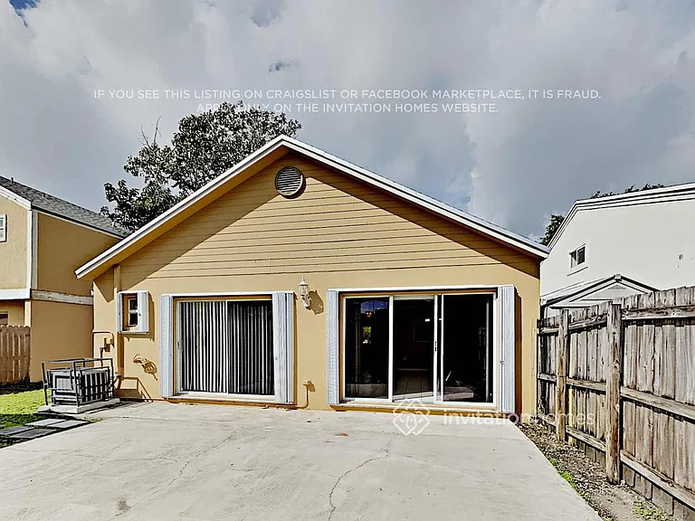 22315 SW 100th Ave — Photo 15