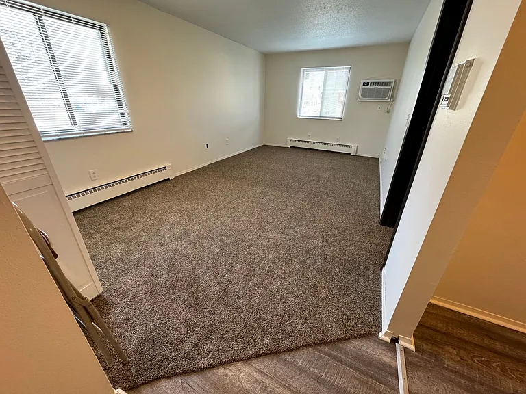 4912 Douglas Rd — Photo 24