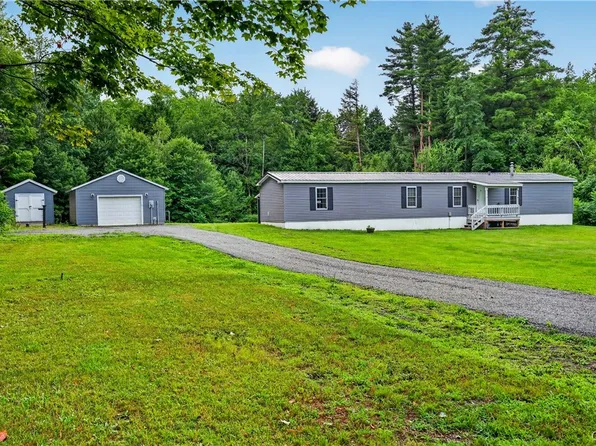 76 Kenyon Rd, Mexico, NY 13114