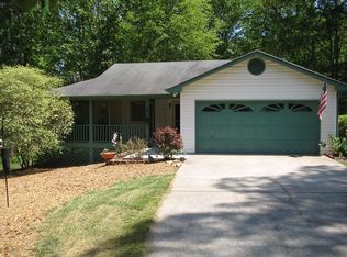 4420 Stoney Creek Ct, Loganville, GA 30052