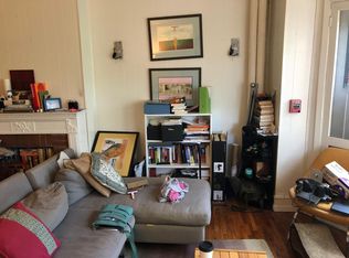 2040 Locust St APT 3R, Philadelphia, PA 19103