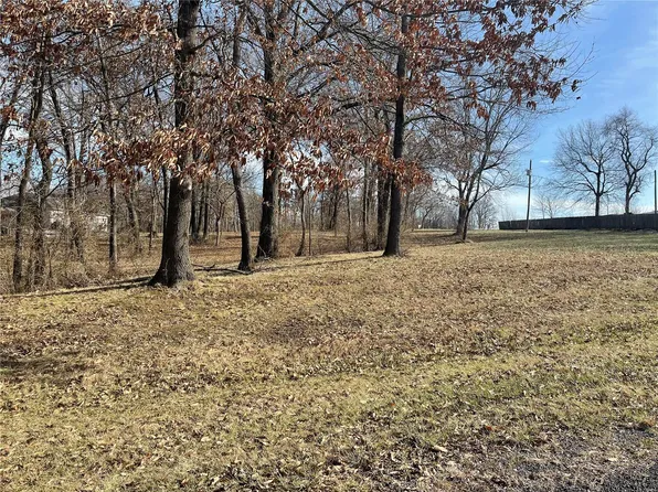 457 Joseph Dr, Pocahontas, IL 62275