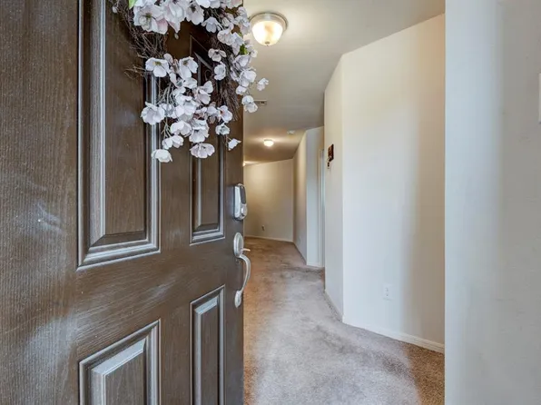 2422 Fallen Pine Ln, Houston, TX 77088