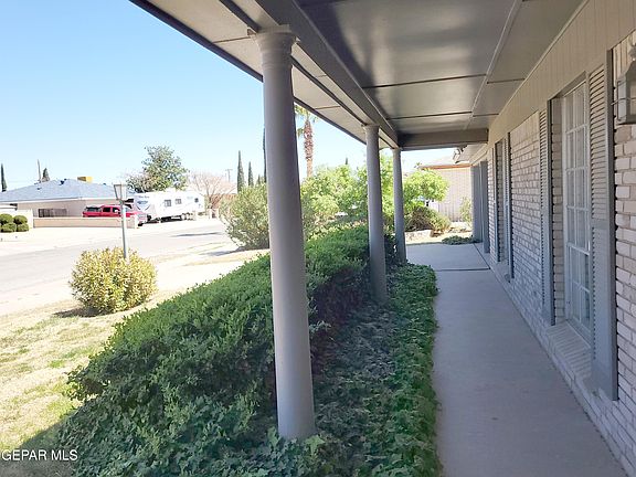 4th image of 8516 Shaver Dr