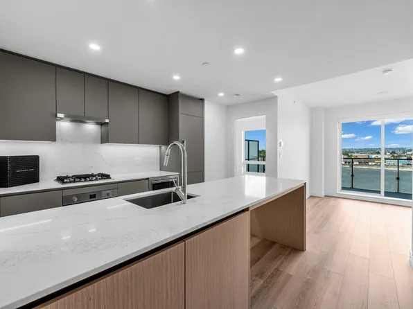 5593 Road 610 #3, Richmond, BC V6X 0X6