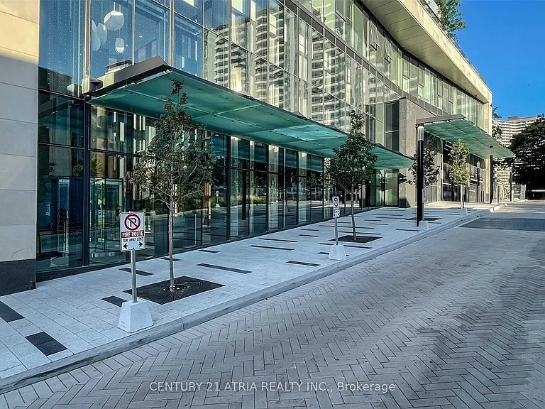 575 Bloor St E #3211 — Photo 6