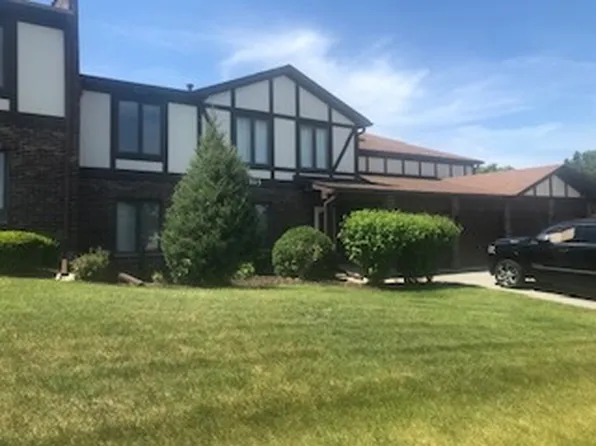 9815 W Creek Rd APT B1, Palos Park, IL 60464