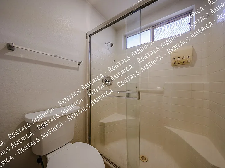 2354 E Browning Pl — Photo 24