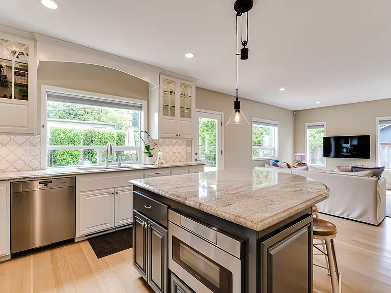 3375 Bardell Ave — Photo 15