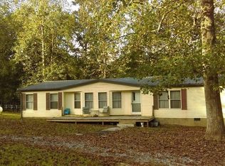 1237 Shadow Ln, Bedford, VA 24523