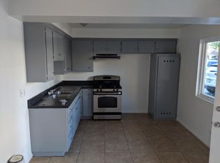 7828 Pearle St, Paramount, CA 90723