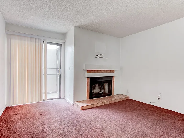2975 Juniper Hills Blvd #201 — Photo 27