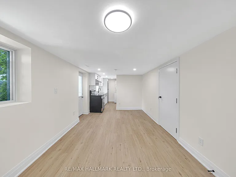 28 Furlong Ct #2 — Photo 2
