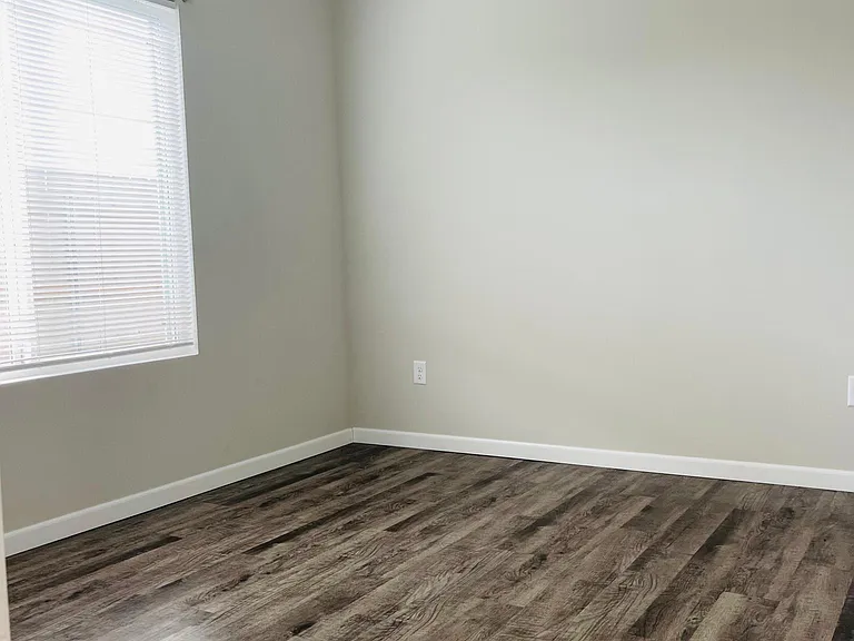 1624 E Horstmann Ct #1624 — Photo 6