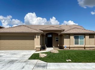 3531 Marina Dr, Madera, CA