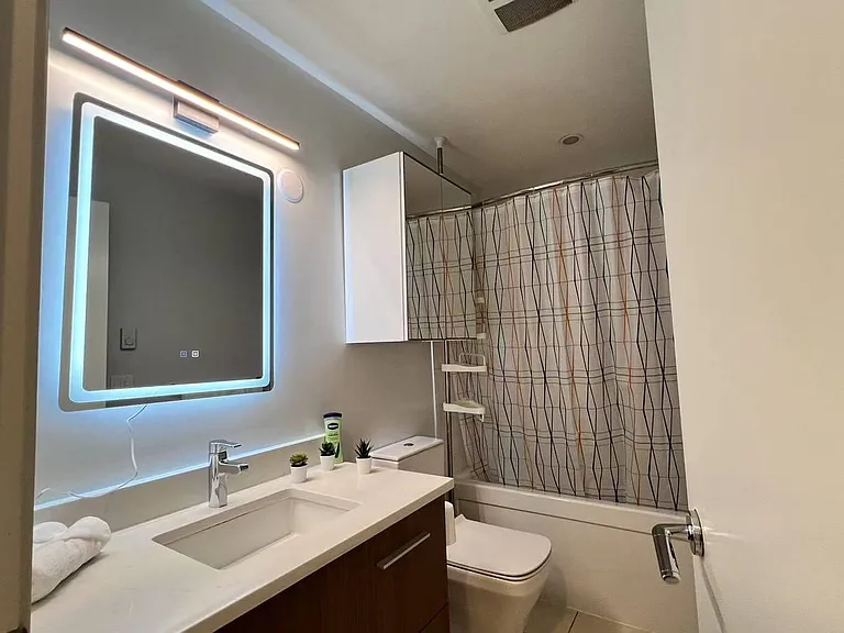 6033 Gray Ave #212 — Photo 11