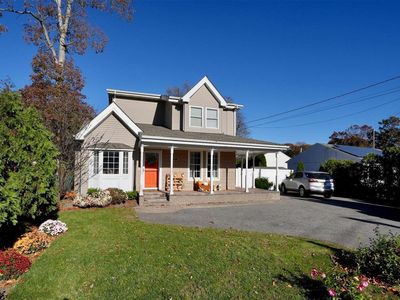 395 Richmond Boulevard, Ronkonkoma, NY, 11779