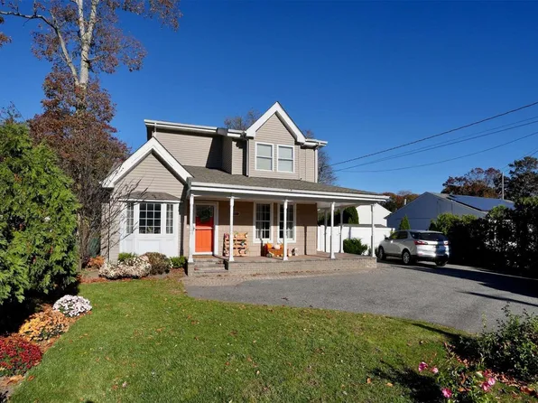 395 Richmond Boulevard, Ronkonkoma, NY 11779