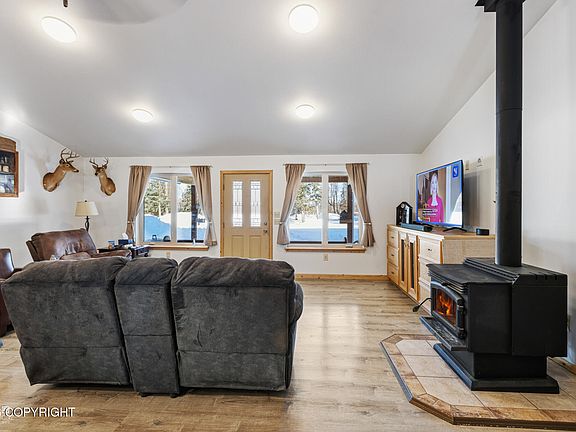 4th image of 53625 Bell Ave
