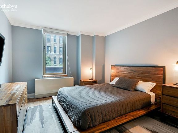 5th image of 400 E 90th St APT 2F