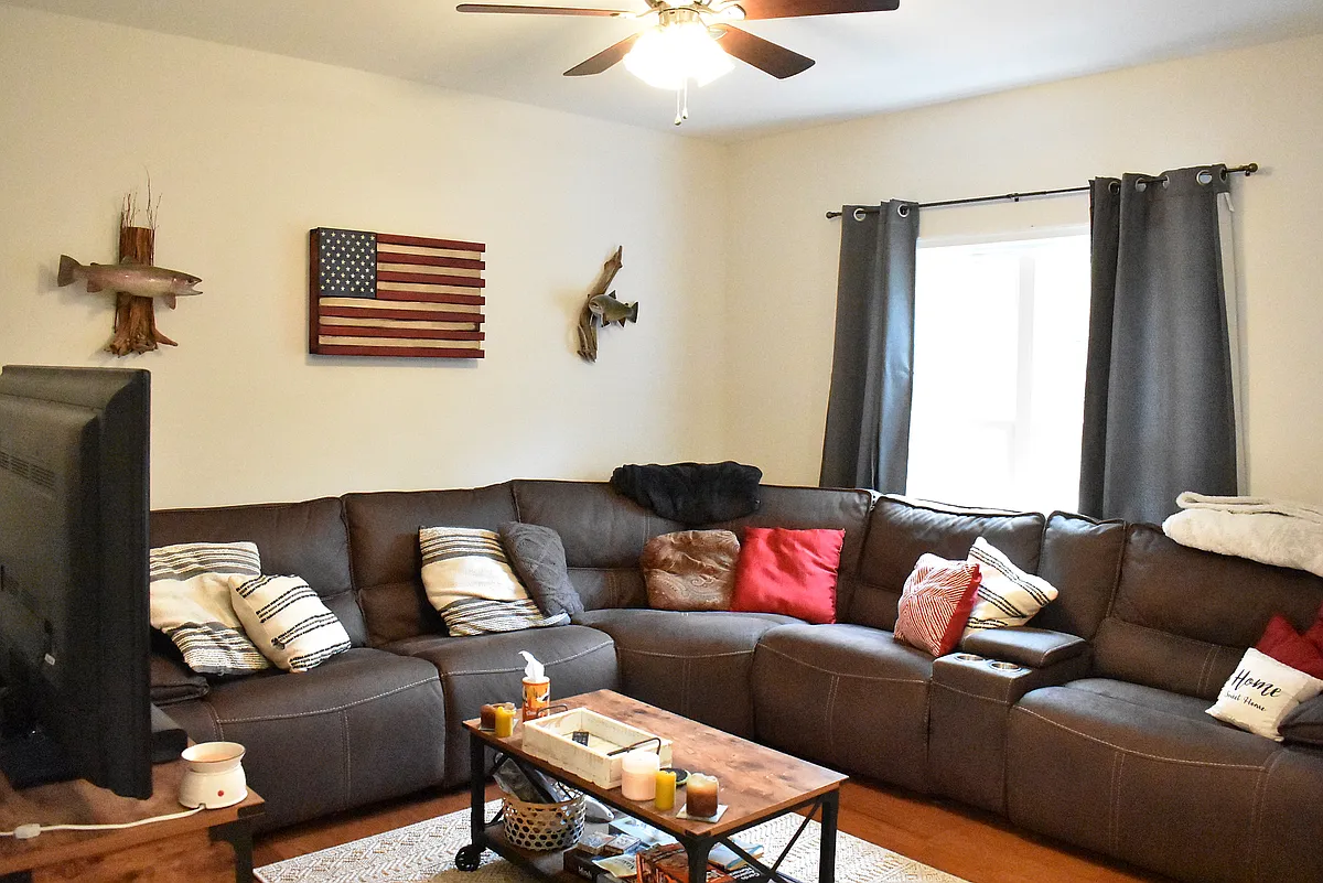 Building Photo - 526 Monticello Cir